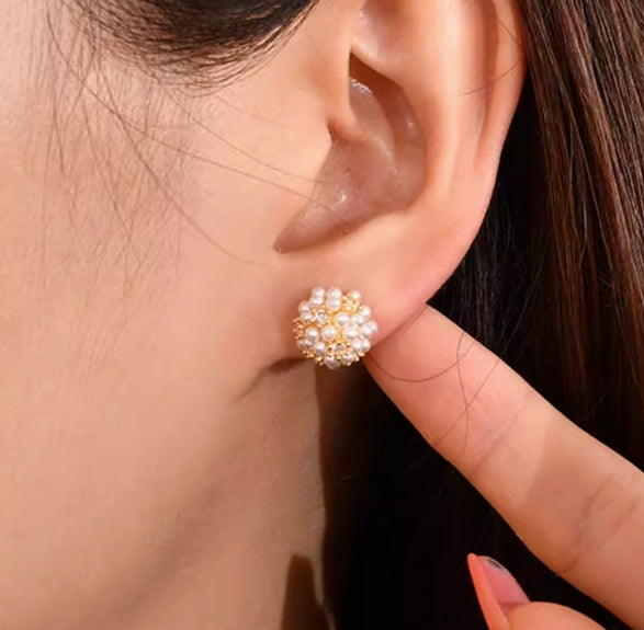 Mini Pearl Bouquet Studs